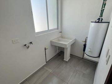 DEPARTAMENTO EN VENTA EN FRACCIONAMIENTO SOBRE LA RECTA A CHOLULA, SAN SANDRES CHOLULA, PUEBLA