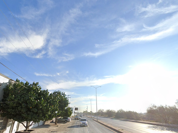 Av. Juarez 19, Residencial el Secreto, 27084 Torreón, Coah., México-Casa en Remate(65% Debajo De Su Valor Comercial, Solo Recursos Propios)-SK10