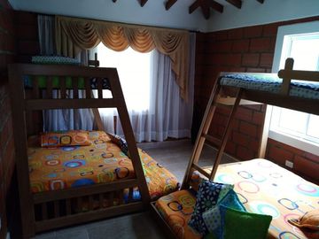 Venta hermosa Finca, Vereda Quebrada Arriba, Copacabana Antioquia.