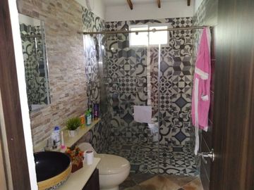 Venta hermosa Finca, Vereda Quebrada Arriba, Copacabana Antioquia.