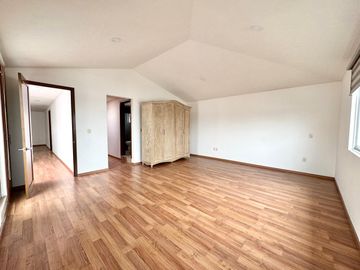 CASA EN VENTA EN METEPEC