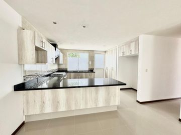 CASA EN VENTA EN METEPEC