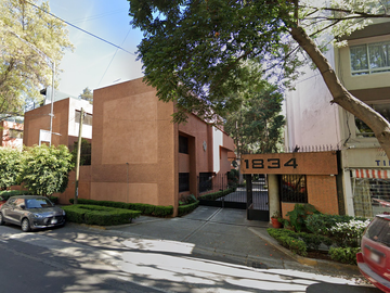 Casa 🏡 de oportunidad  Av. Coyoacán 1834, Acacias, Ciudad de México, CDMX, México   💵