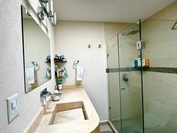 CASA EN VENTA EN CALIMAYA