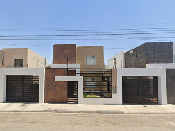 Casa en Misión San Carlos Mexicali Baja California. Remates Exclusivos, Tu nuevo hogar te espera.