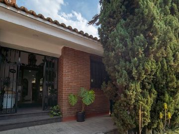 Casa en Venta en Bosques de Las Lomas