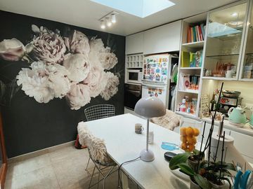 Amplia casa a la venta en Lo Barnechea
