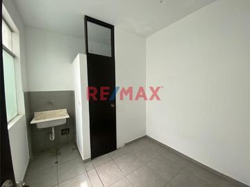 Departamento En Venta En Urb. Miraflores // ID: 1132423