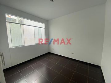 Departamento En Venta En Urb. Miraflores // ID: 1132423