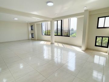 Vendo Departamento De Estreno Frente A Parque 3Er Piso - San Juan De Lurigancho