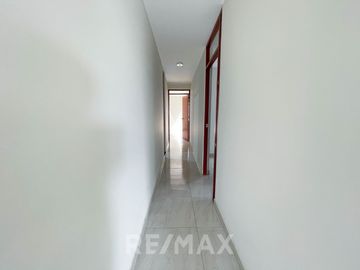 Vendo Departamento De Estreno Frente A Parque 3Er Piso - San Juan De Lurigancho