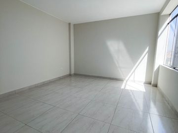 Vendo Departamento De Estreno Frente A Parque 3Er Piso - San Juan De Lurigancho