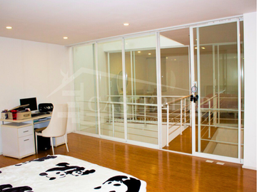 Venta de casa dentro de Urb. en el Norte de Quito
