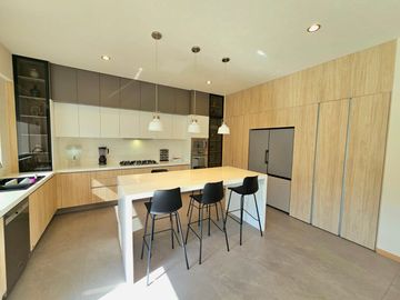 LAS CAÑADAS CASA EN VENTA NUEVA CON INCREIBLE DISEÑO Y ACABADOS DE LUJO
