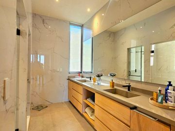 LAS CAÑADAS CASA EN VENTA NUEVA CON INCREIBLE DISEÑO Y ACABADOS DE LUJO