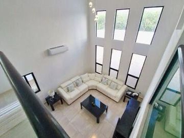 CASA EN VENTA RESIDENCIAL PHULA EDO DE MERIDA YUCATAN