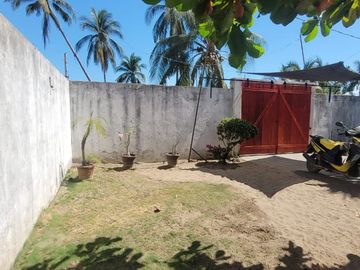 Villa con terreno en Acapulco col Bonfil cerca de la playa