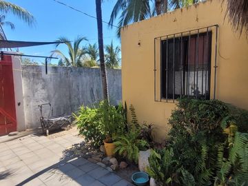 Villa con terreno en Acapulco col Bonfil cerca de la playa