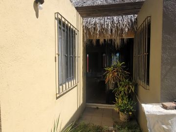 Villa con terreno en Acapulco col Bonfil cerca de la playa