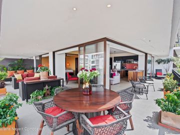 Departamento en venta en Puerto Vallarta, Oceana 311 a 2 cuadras a playa.