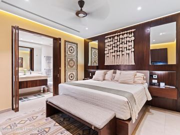 Departamento en venta en Puerto Vallarta, Oceana 311 a 2 cuadras a playa.