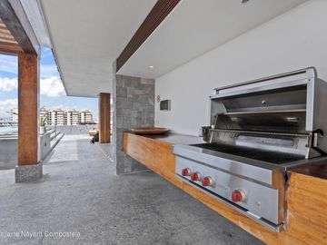 Departamento en venta en Puerto Vallarta, Oceana 311 a 2 cuadras a playa.