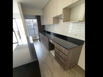 Duplex con azotea y vista externa en Pueblo Libre