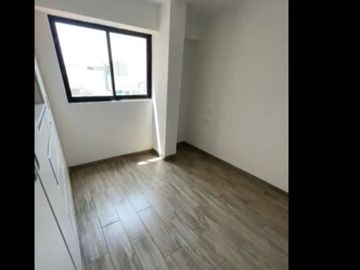 Duplex con azotea y vista externa en Pueblo Libre