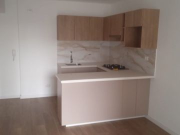 VENDO LINDO DPTO DE 1 DORM DE ESTRENO CON VISTA PANORAMICA Y CON PARQUE PRIVADO y PISCINA EN SURCO POR JOCKEY PLAZA