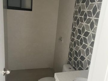 VENDO BONITO DPTO DE ESTRENO EN PRIMER PISO EN SURCO FRENTE A PARQUE