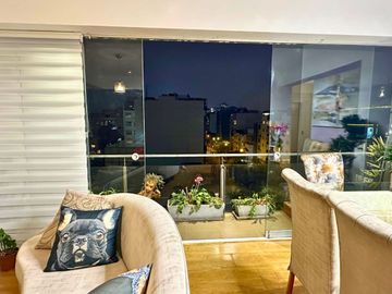 Excelente Oportunidad Para Vivir Cerca Al Malecón Cisneros, 3 dormitorios, Venta en Miraflores