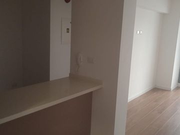 VENDO LINDO DPTO DE 1 DORM DE ESTRENO CON VISTA PANORAMICA Y CON PARQUE PRIVADO y PISCINA EN SURCO POR JOCKEY PLAZA