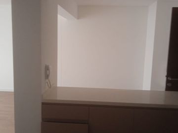 VENDO LINDO DPTO DE 1 DORM DE ESTRENO CON VISTA PANORAMICA Y CON PARQUE PRIVADO y PISCINA EN SURCO POR JOCKEY PLAZA