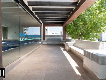 CASA EN VENTA MILENIO III, CONDOMINIO CON AMENIDADES, EXCELENTE VISTA, TODOS LOS SERVICIOS.