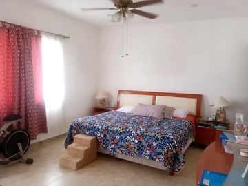 Casa en VENTA en Querétaro ¡Punta esmeralda, Corregidora! Recamara en Planta Baja