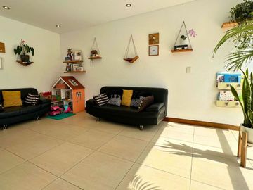 Hermoso Dpto a Dos Cdras del Malecón Cisneros, 3 dormitorios, Muy Iluminado, Venta en Miraflores