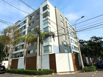 Hermoso Dpto a Dos Cdras del Malecón Cisneros, 3 dormitorios, Muy Iluminado, Venta en Miraflores