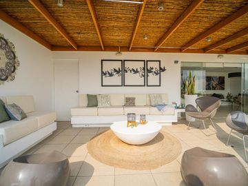 Casa de playa en Venta en Condominio Asia Azul