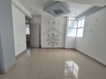 VENTA DE DEPARTAMENTO EN NOVENO PISO EN URB. SANTA VICTORIA DE CHICLAYO
