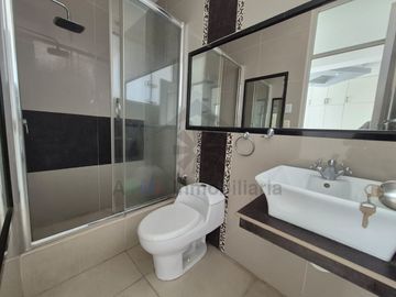 VENTA DE DEPARTAMENTO EN NOVENO PISO EN URB. SANTA VICTORIA DE CHICLAYO