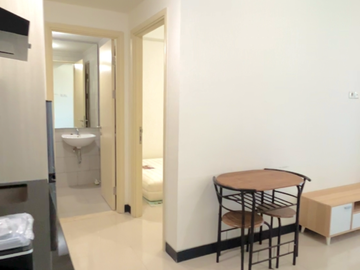 Dijual Apartemen Amor Pakuwon City Mall Surabaya 2BR Full Furnish View Pool Laut dekat Kampus ITS UNAIR UWM