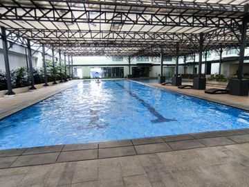 Corner Unit For Sale in Solstice Tower, Makati City