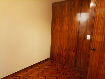 ALQUILO DPTO. 02 DORM. + COCHERA 3° PISO - LA MOLINA