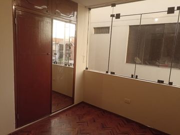 ALQUILO DPTO. 02 DORM. + COCHERA 3° PISO - LA MOLINA