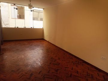 ALQUILO DPTO. 02 DORM. + COCHERA 3° PISO - LA MOLINA