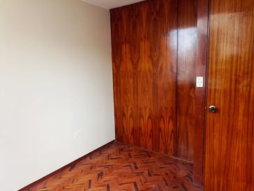 ALQUILO DPTO. 02 DORM. + COCHERA 3° PISO - LA MOLINA