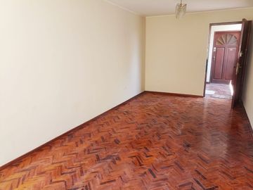 ALQUILO DPTO. 02 DORM. + COCHERA 3° PISO - LA MOLINA