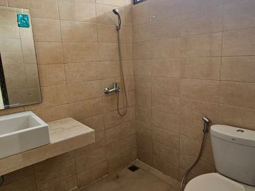 DIJUAL CEPAT! Rumah Mewah Siap Huni di Discovery Bintaro