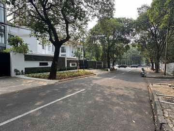 RUMAH BAGUS dan ASRI di Jl DARMAWANGSA, KEBAYORAN BARU, JAKSEL