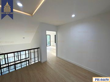Single house for sale, Phutthachat Private Home, Phutthamonthon Sai 4, Salaya, newly renovated, ready to move in
